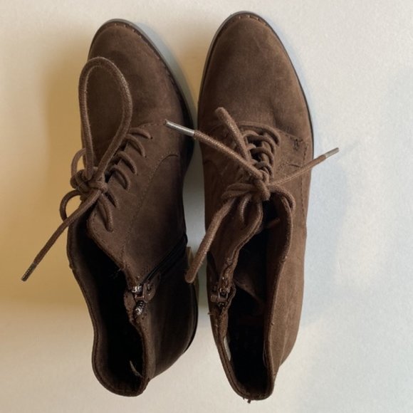 Rocket Dog Suede Tie Bootie - Brown -‎ Size 6 - EUC - Picture 4 of 11
